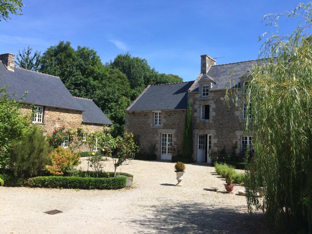 มานัวร์ เดอ ลา รอฌแร แอนด์ สปา Bed & Breakfast Beaussais Sur Mer ภายนอก รูปภาพ